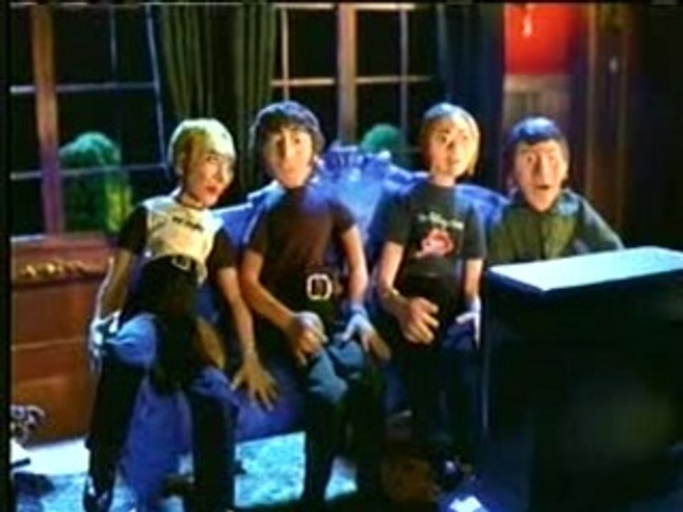 Dandy Warhols -  Every Day Should Be