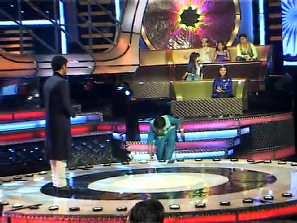 ANNA HAJARE On Set Of LITTLE CHAMPS SA RE GA MA Tv Sh