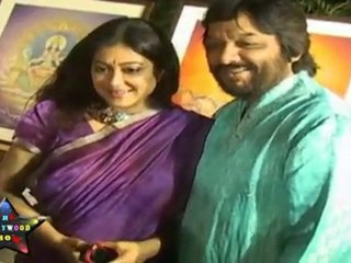 "Renuka Sahane" &" Ashtosh Rana " Attend Showing Of Indian Spiritual Art   08
