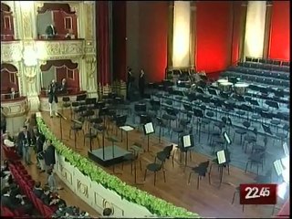 TG 02.11.09 Il concerto di "Pierino e il Lupo" motivo di scontro politico