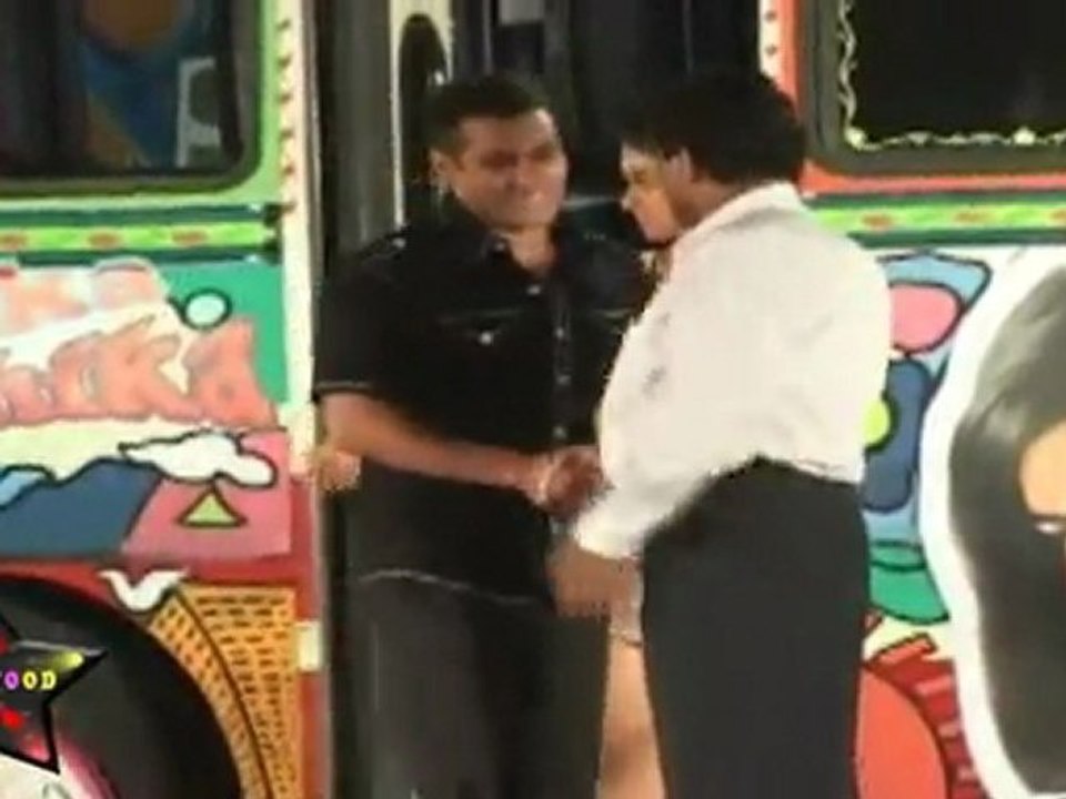 Hindi Movie 'READY'  First Look  AASIN & ' SALMAN KHAN' - 23.mp4