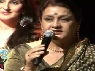 Nadira Babbar Speaks On Completion Of 30 Yrs Of "Ek Jut Theatre" "