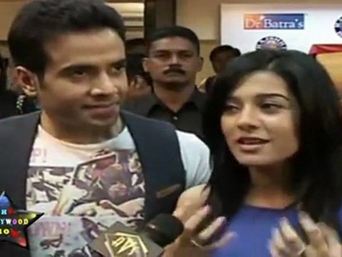 Hot Amrita Rao Gives Away Her Naughty Smile At Event Of 'Love u Mr Kalaakar'