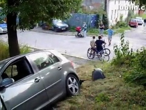 Lublin: Pijany kierowca golfa skasował kilka samochód (zdjęcia)