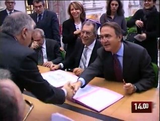 TG 21.12.09 Petruzzelli, massimo riserbo sull'esposto presentato dalla famiglia Messeni Nemagna