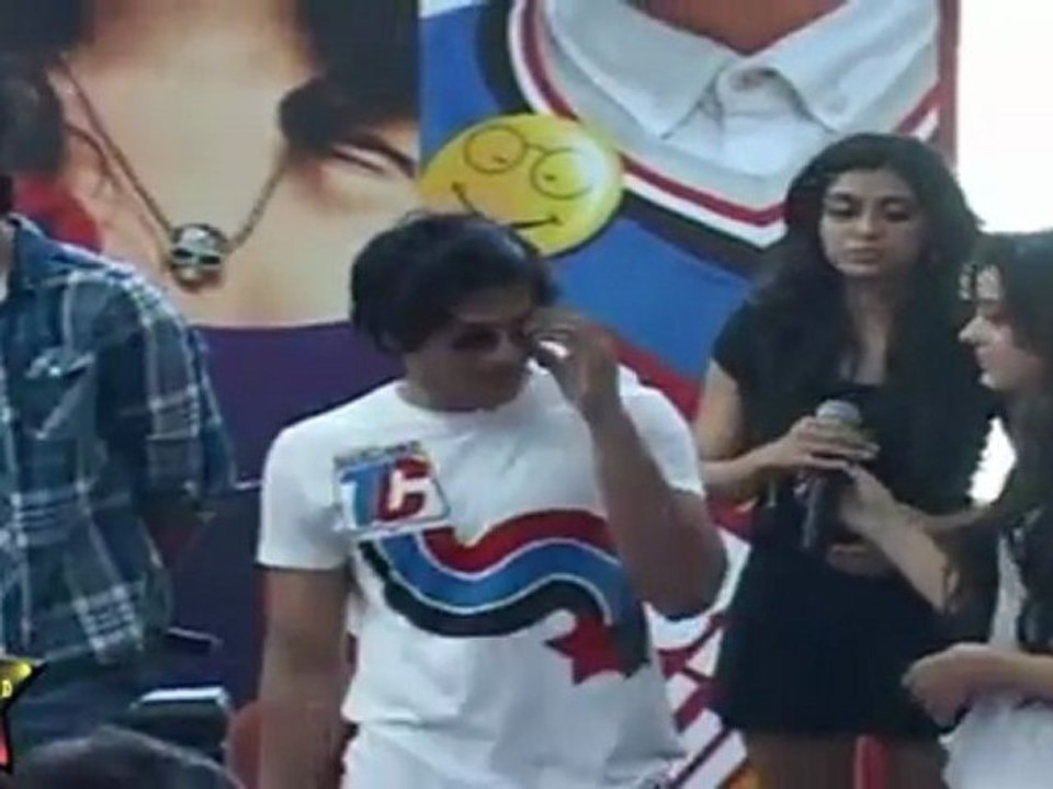 Always Kabhi Kabhi's Sweet & Cute Actress Giselle Monteiro At the Promotion Of Film