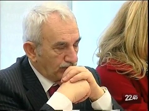 TG 30.12.09 Vendola: Positivi i bilanci del 2009 e dei 5 anni di Governo regionale