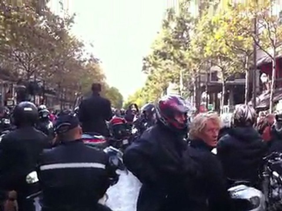 ARTS 125/GC - Manifestation FFMC IDF du 11 septembre 2011 - 9