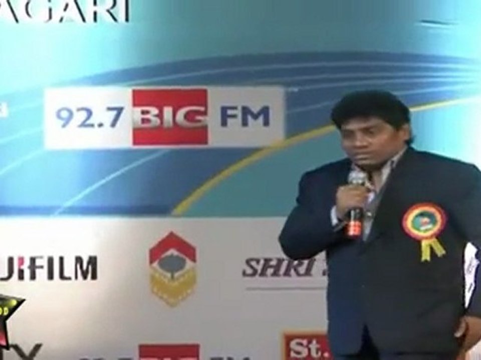 Johnny Lever Presenting Awards At Dadasaheb Phalke Award 2011