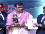 Johnny Lever Presenting Award to Great Stunt Man Biku Singh Verma At Dadasaheb Phalke Award 2011