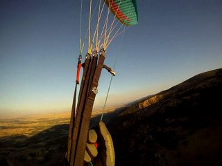 12 Eylül 2011   Baloğlu Tepesi önü  Akşehir yelken uçuşu