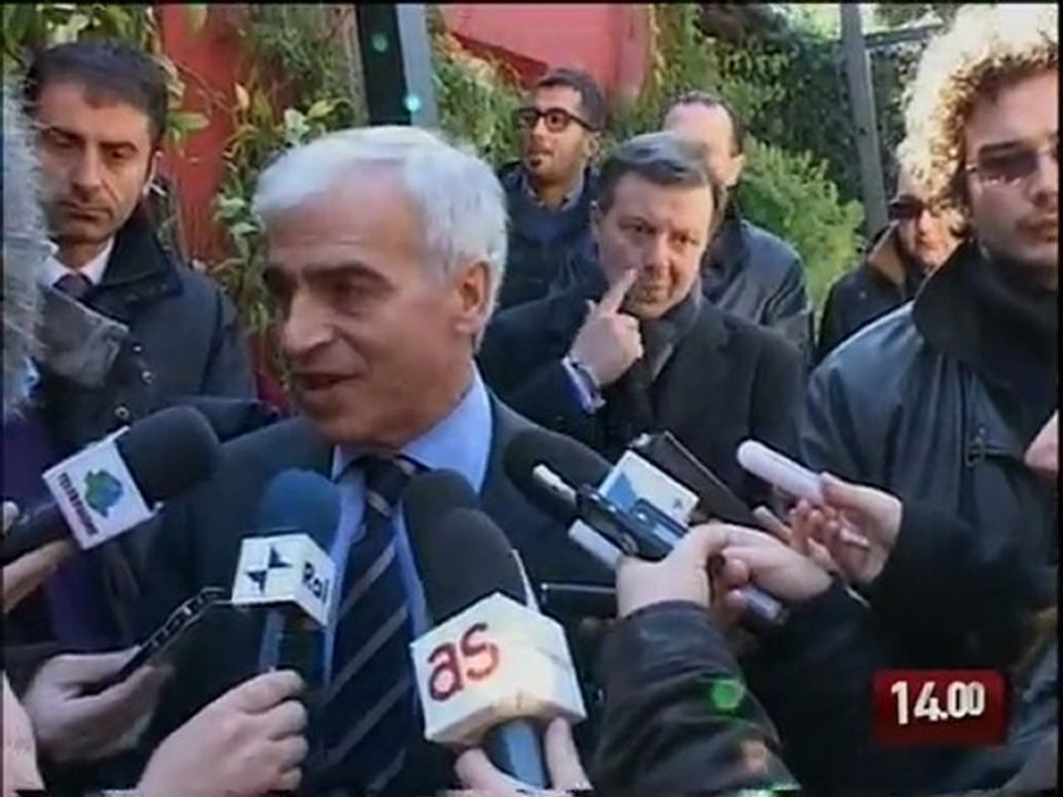 TG 01.02.10 Regionali, "L'effetto detersivo" di Rocco Palese