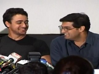 Kunal Roy Kapoor Tells Us About The Band He Likes At Delhi Belly's Press Conference