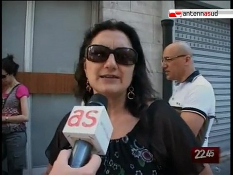 TG 07.06.10 Bari, i docenti precari vogliono risposte sul loro futuro