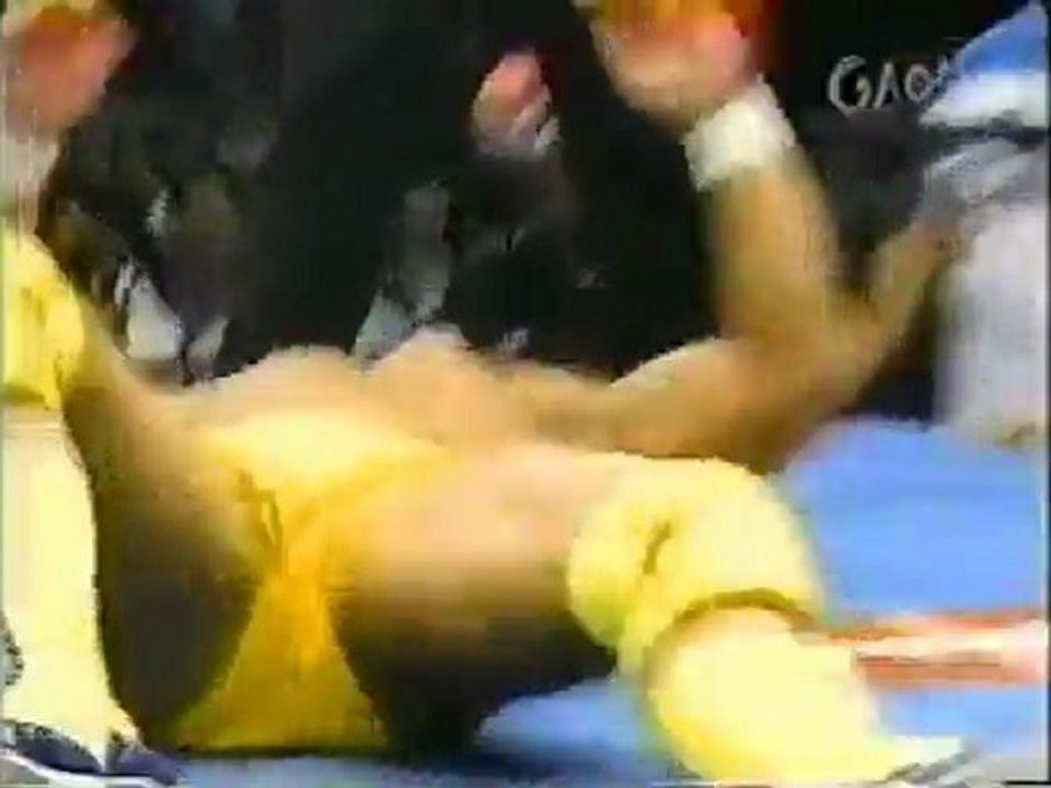 Satoshi Kojima _ Tomoaki Honma vs. Toshiaki Kawada _ Ryuji Hijikata