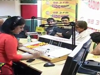 Amitabh Bachchan Shares Light Moments At Radio Mirchi At Music Release
