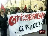 TG 12.03.10 Bari, lavoratori e studenti in piazza con la Cgil