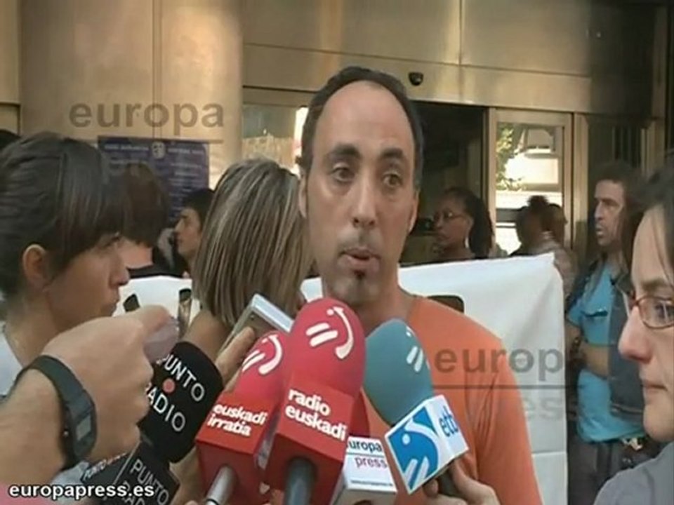 Protesta por recortes en prestaciones sociales