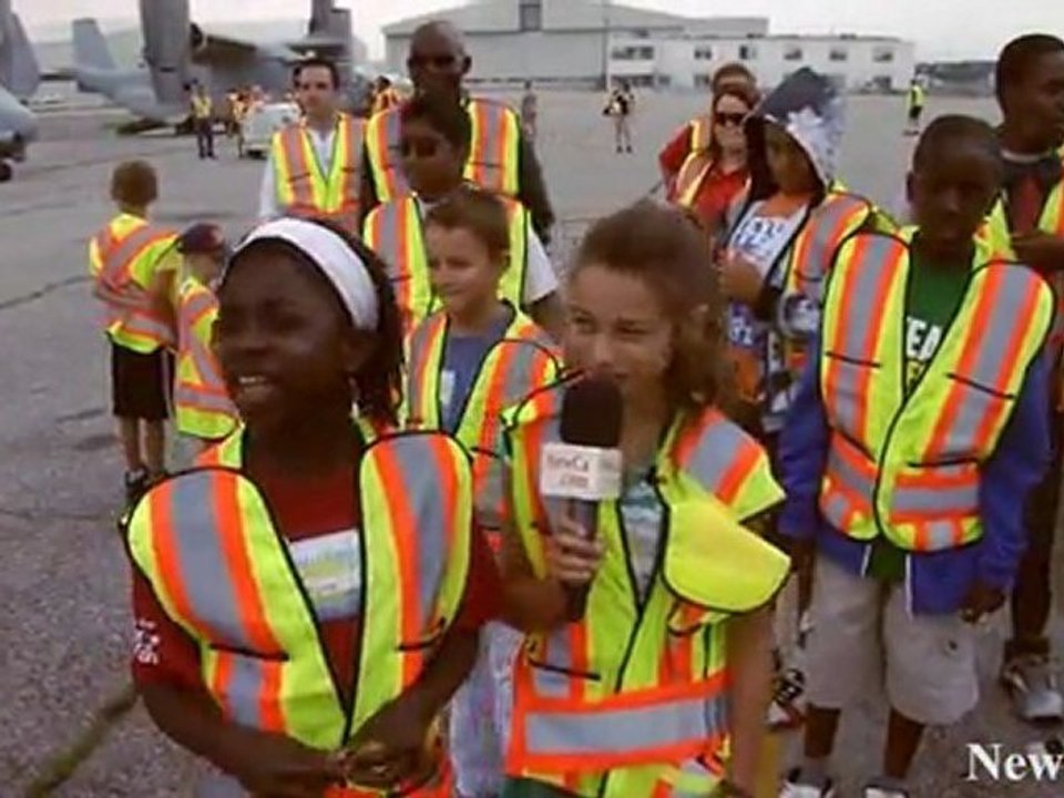 NewCa.com: Canadian Forces Snowbirds at the Canadian International Air Show 2011