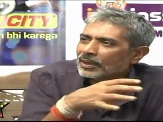 Hilarious Amitabh Bachchan Reveals His Entire family's Love Story