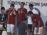 2011 TR Yüzme Şampiyonası 4x100 Serbest Erkek Türkiye rekoru madalya töreni