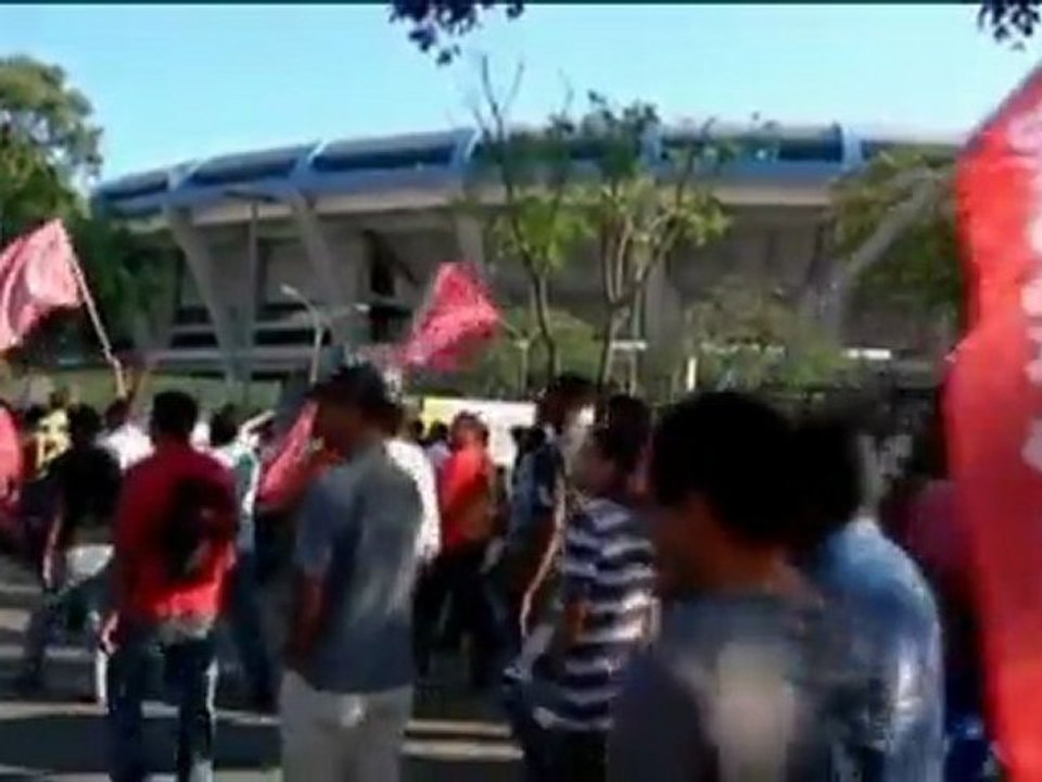 WM 2014 - Der Bauarbeiter-Streik geht weiter