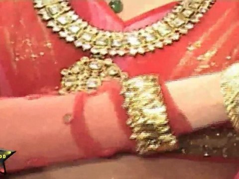 Handsome Hunk Sonu Sood Walks The Ramp At IIJW Grand Finale 2011