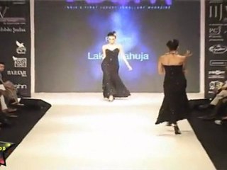 Elisha The Gorgeous Babe Looks Super Hot In Black Gown At IIJW 2011