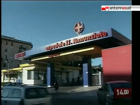 Tg 24.07.10 Taranto, bimbo cade dal quarto piano e muore