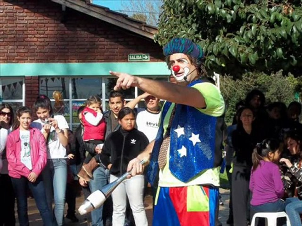 DIA DEL NIÑO EN EL FERROCARRIL SARMIENTO