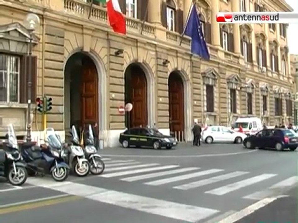 TG 12.10.10 Piano di rientro della sanità, da Roma fumata grigia per la Puglia