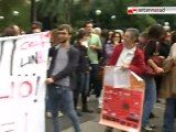 TG 14.10.10 Bari, curriculum in fiamme contro i tagli all'università