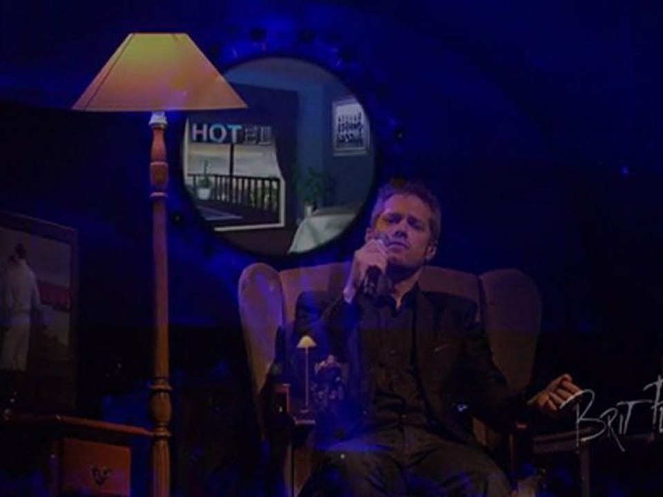 "Nobody Home" performed by Brit Floyd - the Pink Floyd tribute show