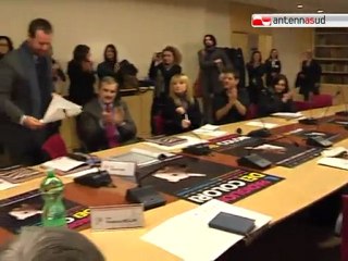 TG 02.02.11 32 teatri storici di Puglia racchiusi in una pubblicazione