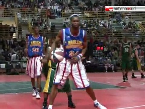 TG 13.05.11 Harlem Globetrotters, ad Andria fa tappa lo show del basket