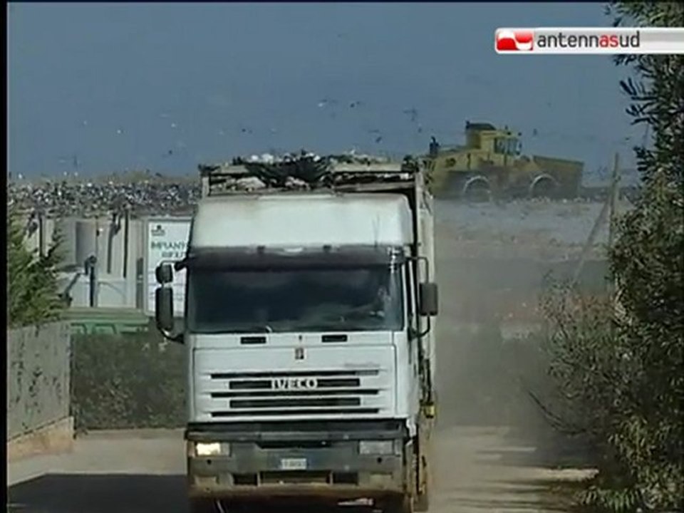 TG 17.08.11 Il sud est barese protesta contro l'impianto di cdr