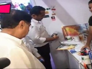 Jagjit singh At Inaugurates Galaxy Exhibition