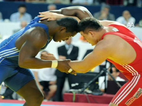 Minderde altın madalya sevinci