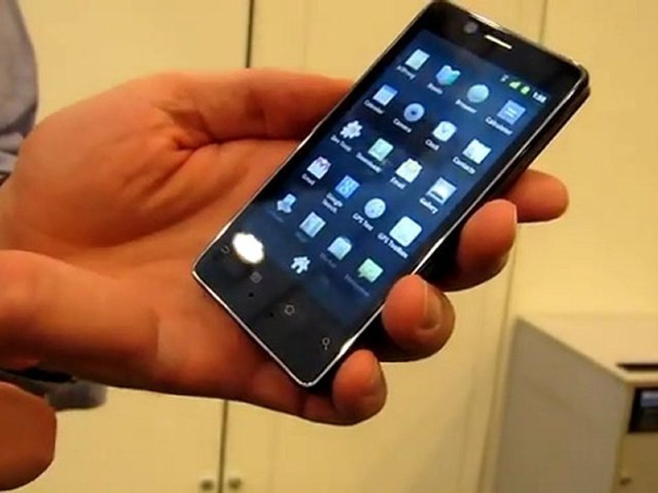 Intel's Medfield Based Android Smartphone Reference Design