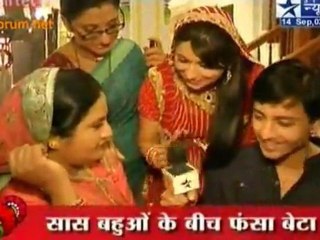 From The Sets Of 'Mrs. Kaushik Ki Paanch Bahuein'