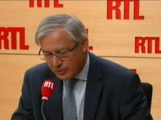 French central bank chief downplays Moody's downgrade