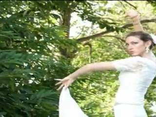 Flow Jackson dans La Guitare Del Fuego par Tipoyock Flomenco Johannes Linstead