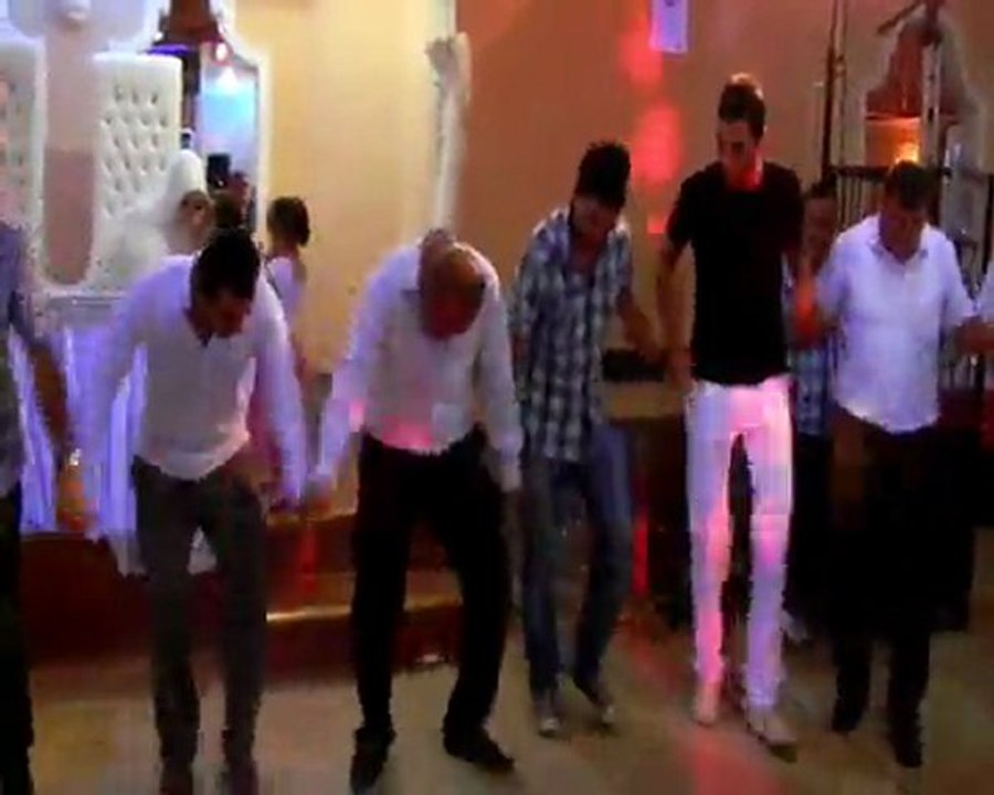 elif ayar ve erhan malkoç düğün videosu-1