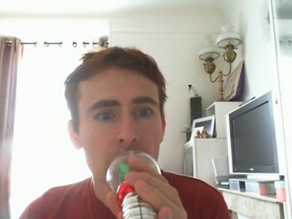 Wiwi égratigne "la ferme"