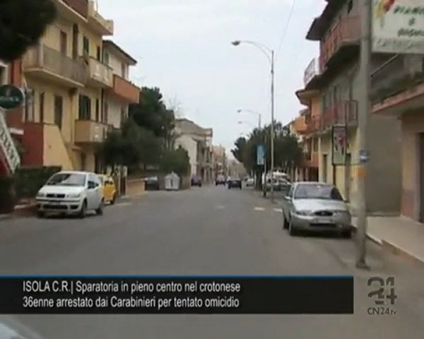 Video CN24 | ISOLA C.R.| Sparatoria in pieno centro nel crotonese