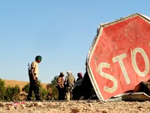 Libye: des habitants fuient la ville de Bani Walid