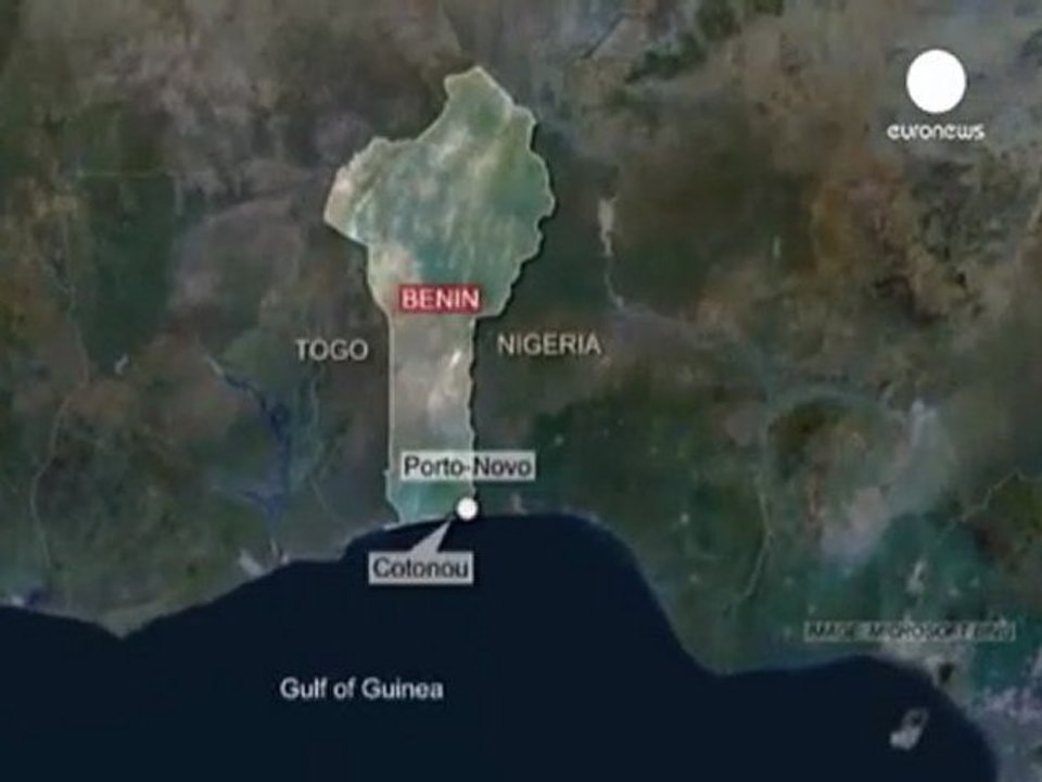 Benin açıklarında Kıbrıs Rum bandıralı gemi...