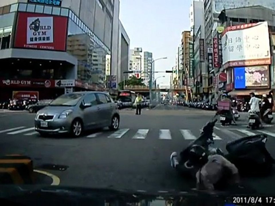 Motoros bukások [Compilation]