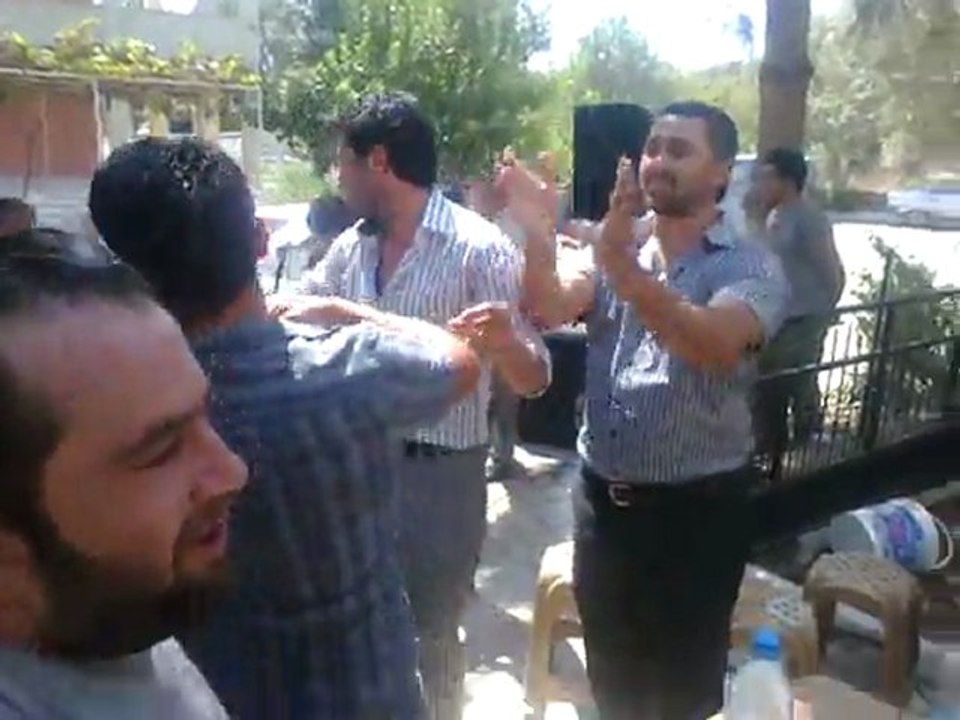 Düğünde, Damadın Arkıdeşleri Onepduru-3(mt-metek)