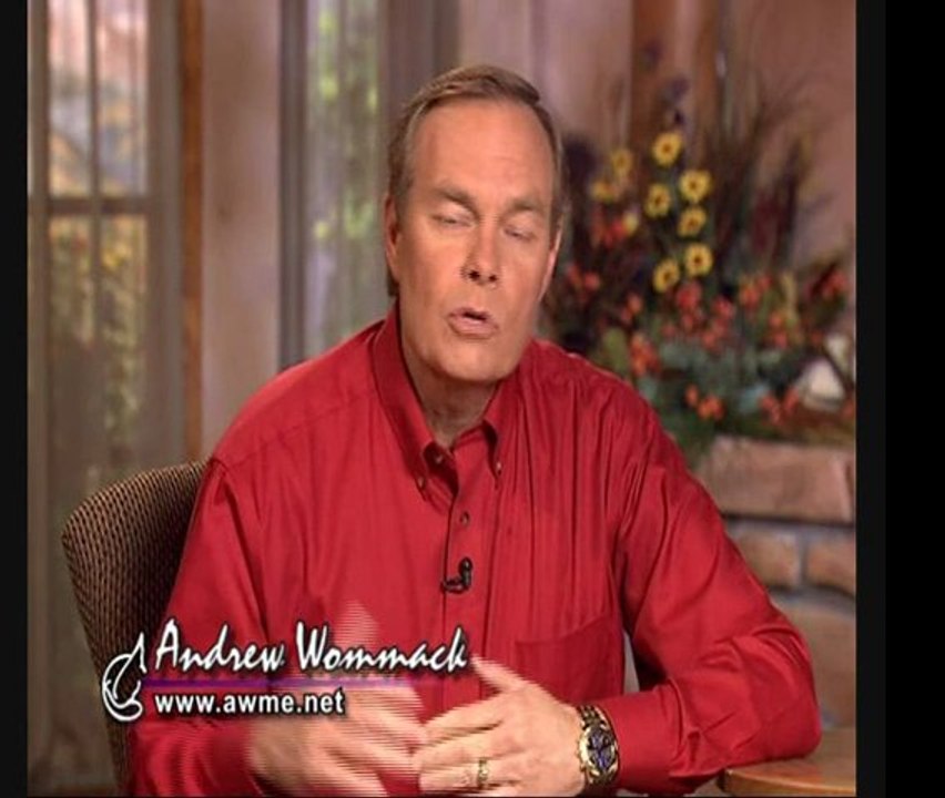 Andrew WOMMACK- The War is Over- The effect of Praise